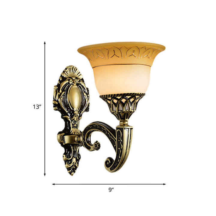 Skørter | Brass 1/2-Head Wall Light Classic Matte Glass Extending Wall Mounted Lamp for Bedroom