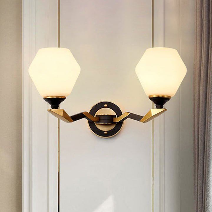 Skørter | 1/2-Bulb Hexagon Wall Lamp Classic Black and Gold Made of Frosted Glass Wall Lighting Fixture