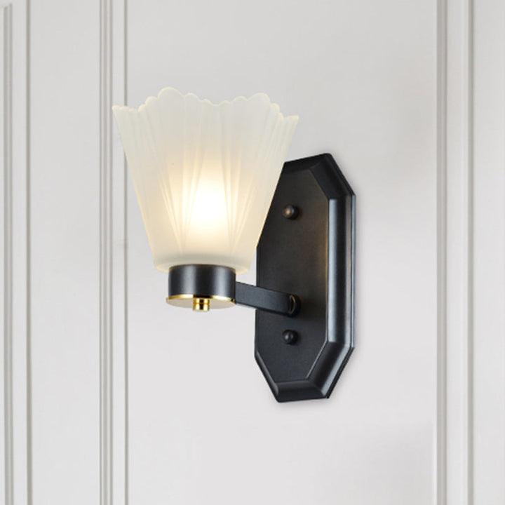 Skørter | Tapered Milk Glass Wall Lighting Retro 1/2 Bulbs Living Room Wall Lamp in Black with Metal Straight Arm