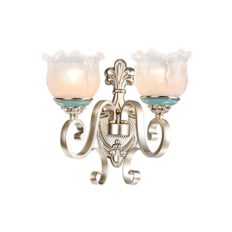 Skørter | Silver 1/2-Head Wall Lighting Traditional Cream Glass Blossom Wall Lamp with Scalloped Arm