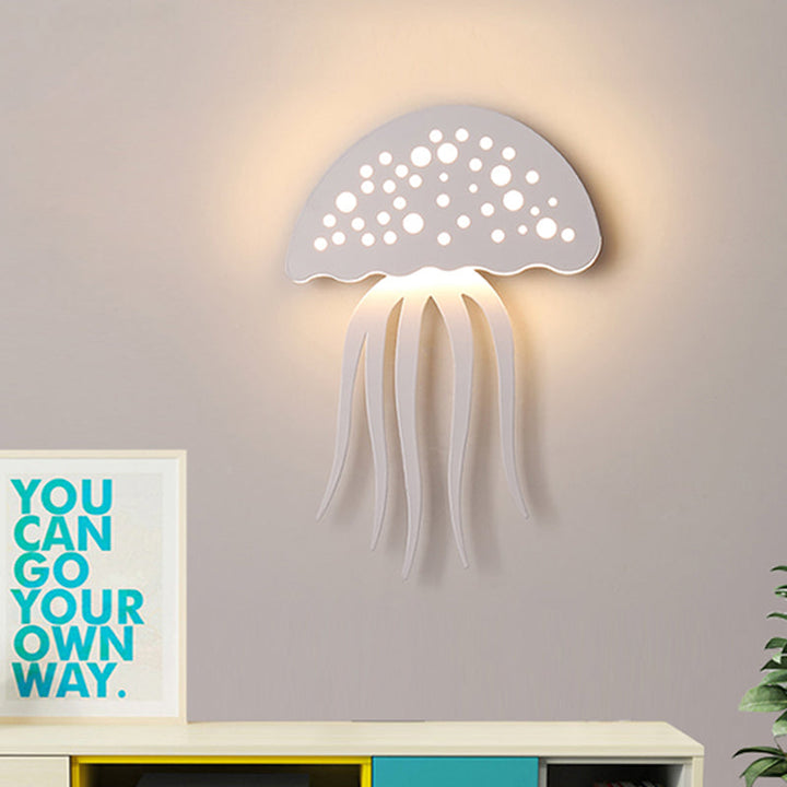 Skørter | Jellyfish-Shape Wall Light Cartoon Metal LED White Wall Light Fixture for Living Room