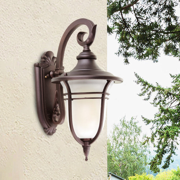 Skørter | Milk Glass Coffee Wall Lamp Urn 1 Light Countryside Wall Mounted Lighting Fixture for Courtyard