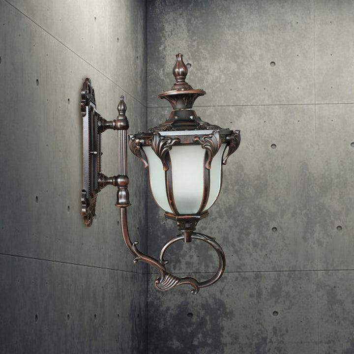 Skørter | Scrolling Am Metal Wall Lamp Rustic 1 Bulb Outdoor Wall Light with Opal Glass Shade in Brass/Coffee