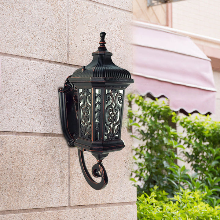Skørter | Metal Black Wall Mounted Lighting Lantern Single Head Lodge Wall Lamp Fixture for Courtyard, Up/Down