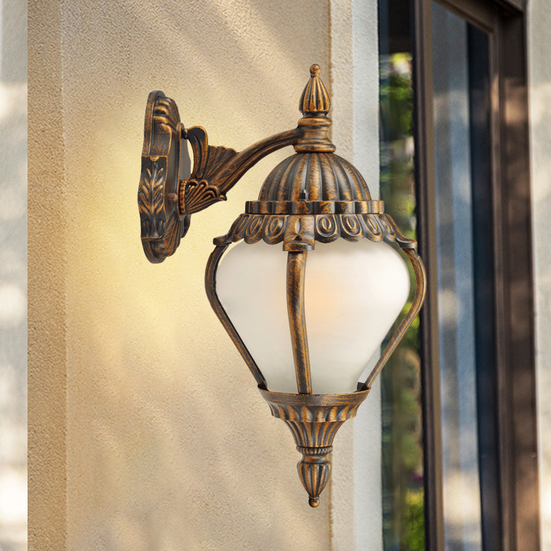 Skørter | Frosted Glass Bronze Wall Lighting Lantern Single Bulb Rustic Wall Light Fixture for Outdoors, Up/Down