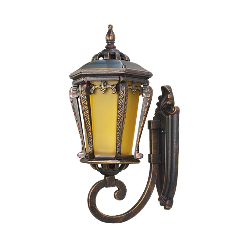 Skørter | Yellow Glass Bronze Wall Lamp Lantern Single Bulb Retro Wall Lighting Fixture for Garden