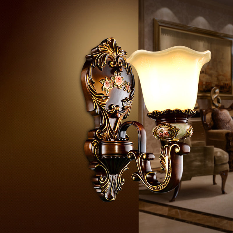 Skørter | Scalloped Bedroom Wall Light Rustic Resin 1/2 Head Rust Wall Lamp with Curved Arm