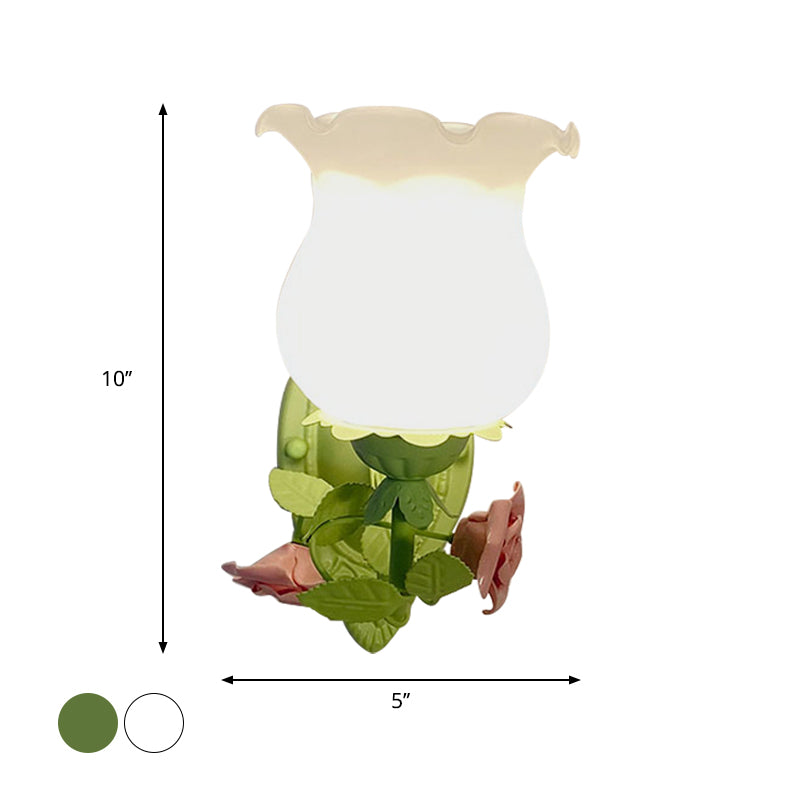 Skørter | 1 Light Sconce Light Fixture with Flower Glass Rustic Bedroom Wall Lamp with Bloom Deco in White/Green