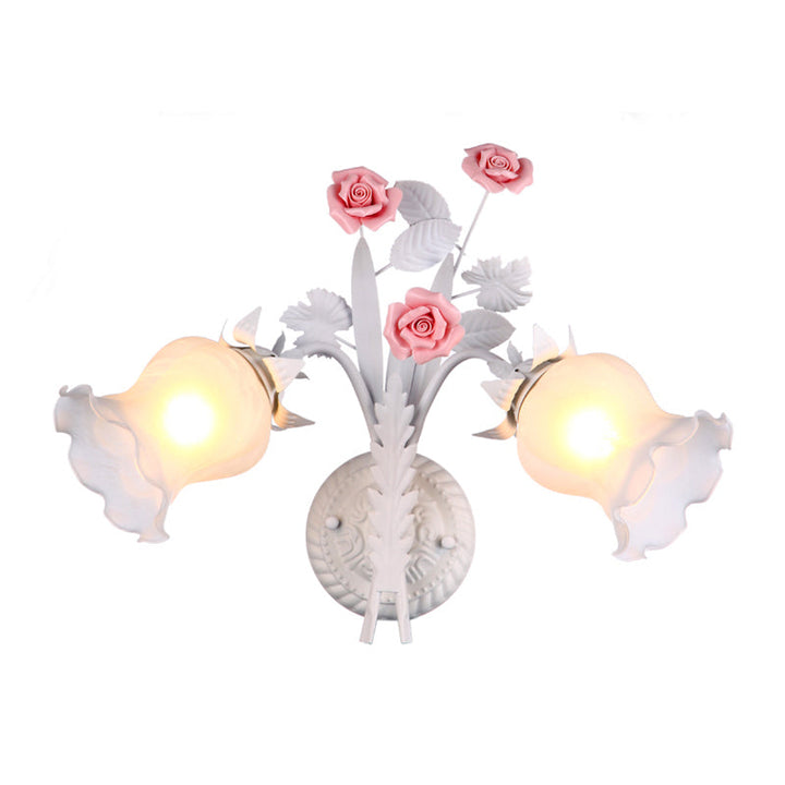 Skørter | Floral Wall Lamp Country 2 Lights Opal Glass Wall Lamp Fixture with Flower Deco in Green/White/Pink