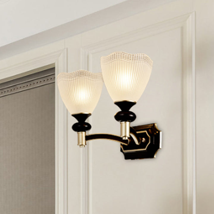 Skørter | Gridded Translucent Glass Cone Wall Lamp Farmhouse 1/2 Light Indoor Wall Mount Lighting in Black and Gold