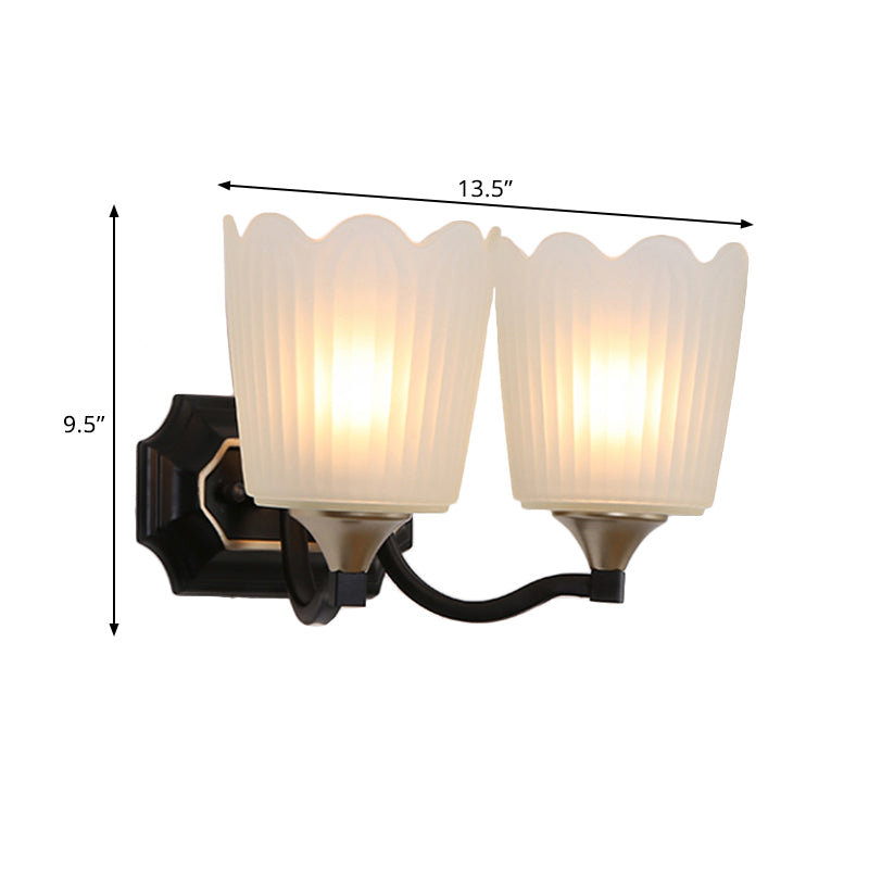 Skørter | 1/2-Light Scalloped Cup Wall Lamp Vintage Black Finish Frosted Glass Wall Mount Lamp