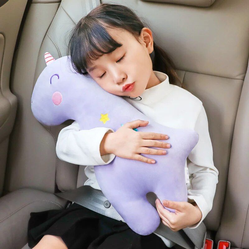 Lisslune | Children's comfort seat belt shoulder protector and adjustment unit