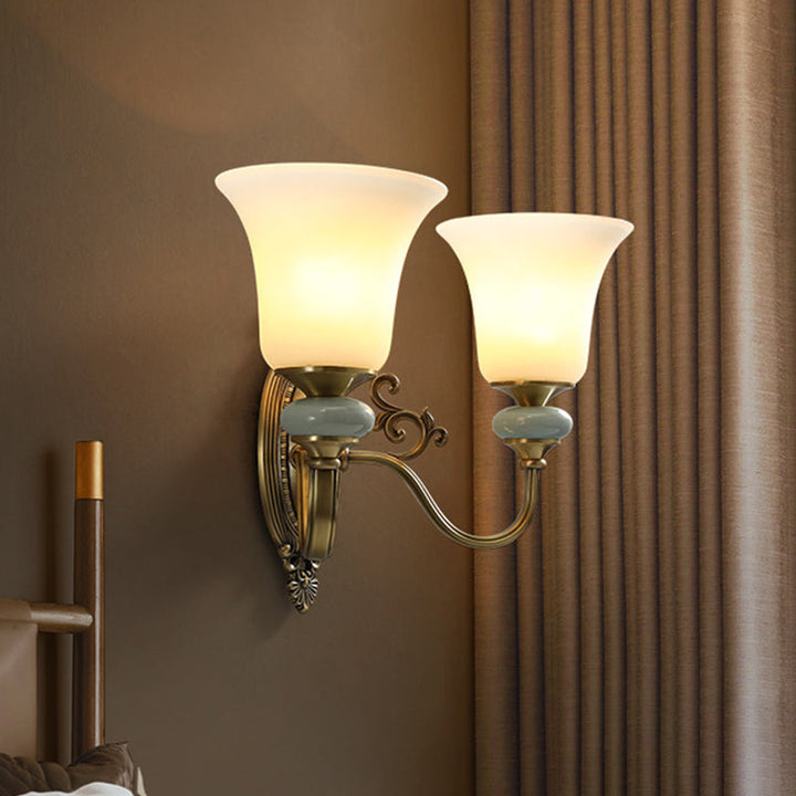Skørter | 1/2-Pear Frosted Glass Wall Mount Lamp Vintage Brass Finish Bell Nightstand Above Wall Lighting Idea