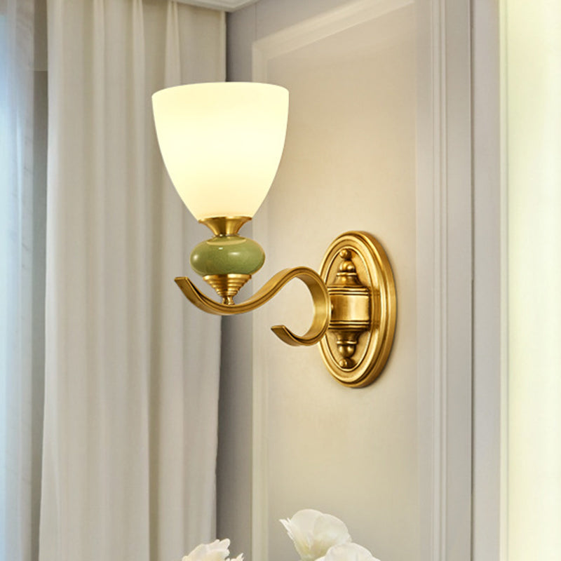 Skørter | Vintage Conic Wall-Mounted Lighting Fixture 1/2-Cap Opal Glass Wall Lamp in Gold for Living Room