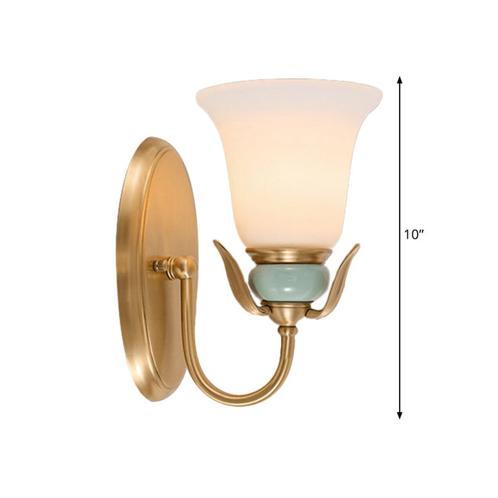 Skørter | 1/2-Head Wall Lighting Vintage Bedroom Wall Mounted Lamp Fixture with Bell White Opal Glass Shade in Gold