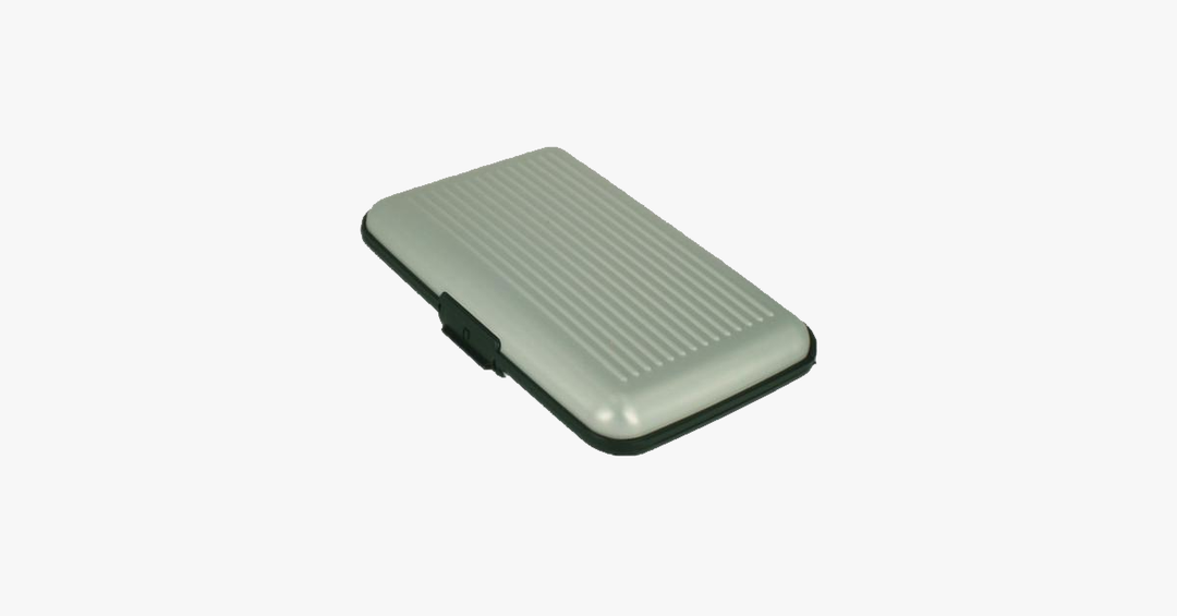 Lisslune | Aluminium Metal Glossy Card Holder - Stylish Travel Wallet - Best Protection Against RFID Scanning