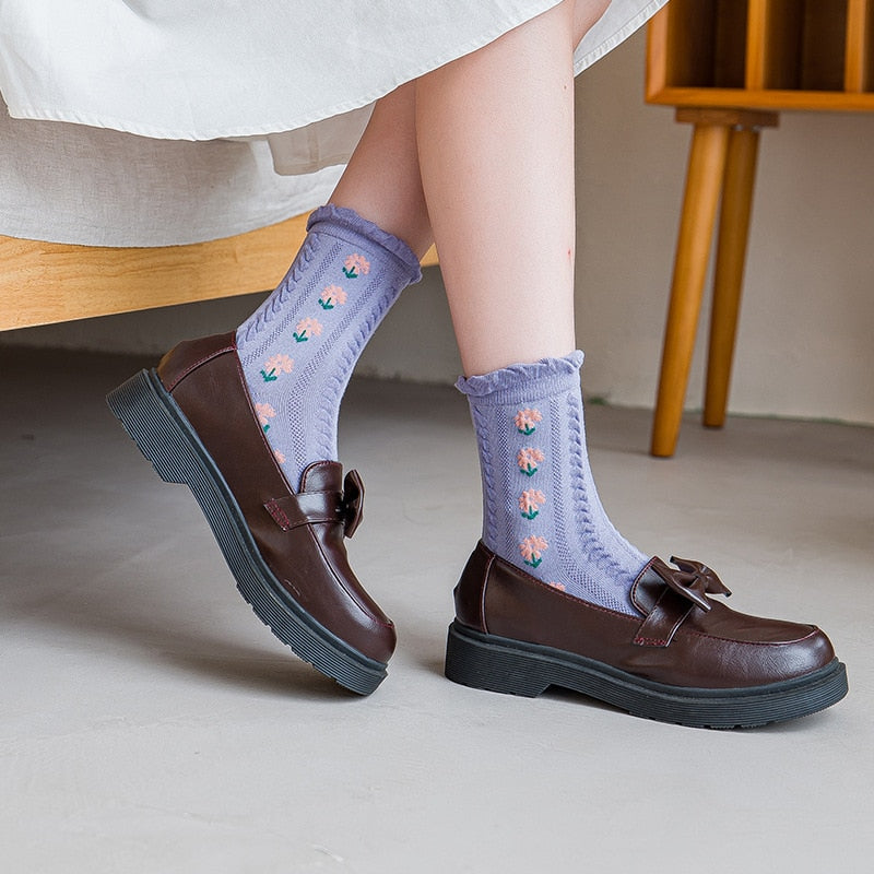Lisslune | 5 Pair Vintage Flower Embroidery Socks