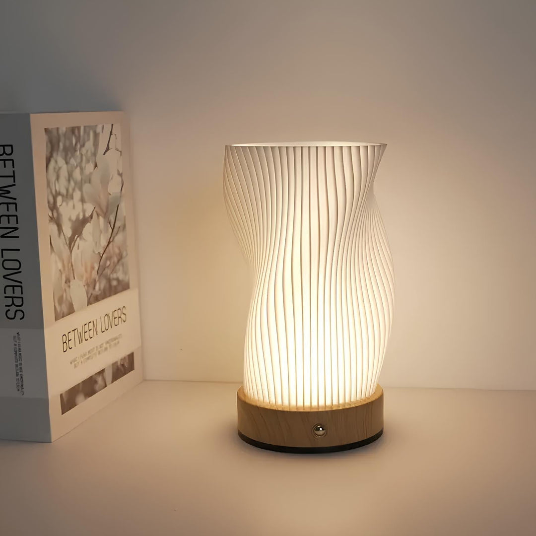 Lisslune | Chicwave dimmable USB lamp