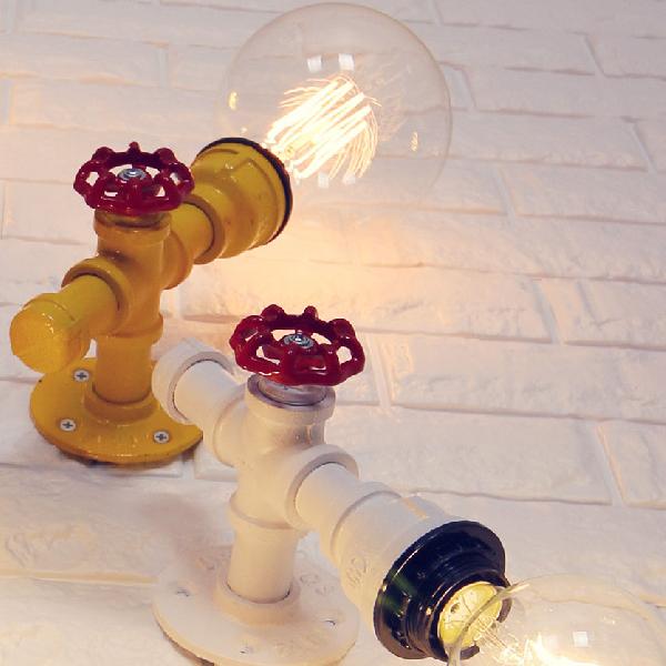 Lisslune | Metallic Pipe Wall Light Industrial 1 Bulb Farmhouse Wall Lamp with Raw Valve in White/Red, 1/5-Pack