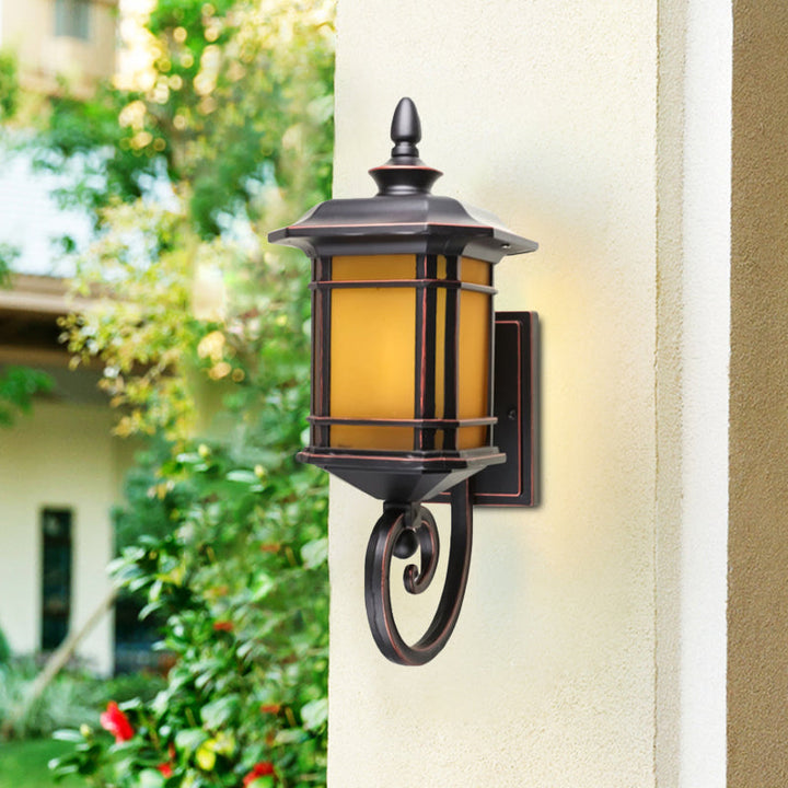 Skørter | Rustic Lantern Wall Light 1 Head Yellow Glass Wall Light in Coffee with Curved Arm