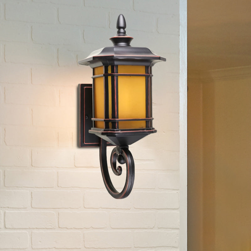 Skørter | Rustic Lantern Wall Light 1 Head Yellow Glass Wall Light in Coffee with Curved Arm