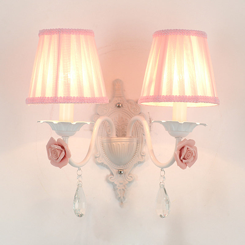 Skørter | 1/2-Head Pleated Fabric Wall Lighting Pastoral Pink/Blue Braided Edge Bed Lamp with Rose Decoration