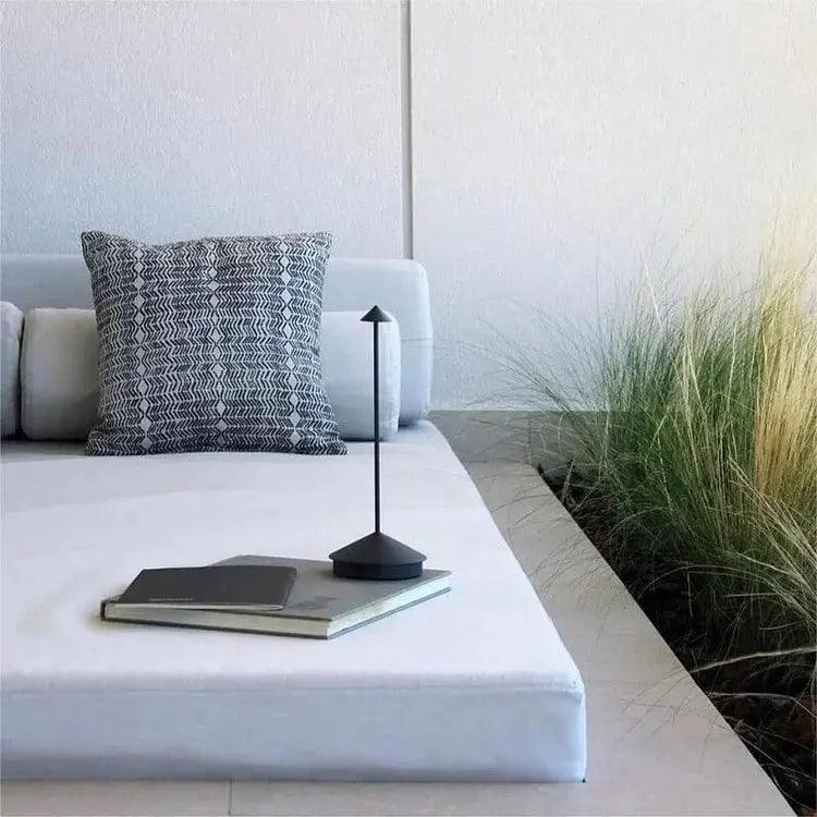 Lisslune | BeamLuxe - Sleek Wireless Table Light