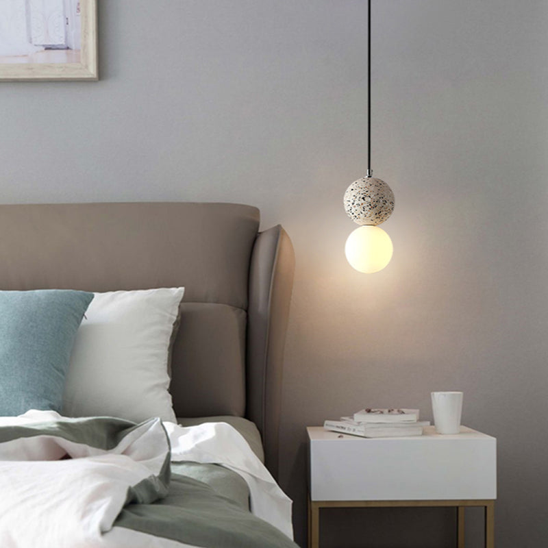 Lisslune | NovaSphere – Elegant Contemporary Table Illumination