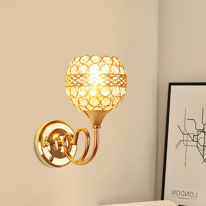 Skørter | Crystal gold wall lamp 1-light traditional wall lamp with loving heart detail
