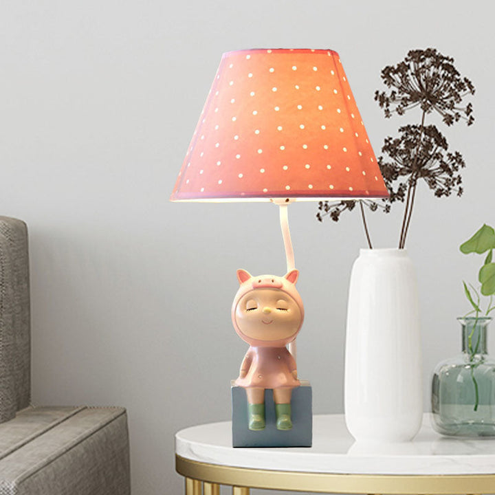 Lisslune | BunnyBeam – Cute Rabbit Base Table Lamp for Kids