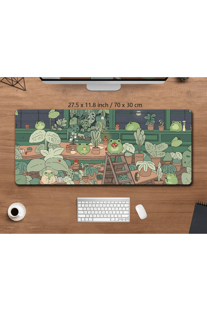 Lisslune | Nature Gaming Deskmat