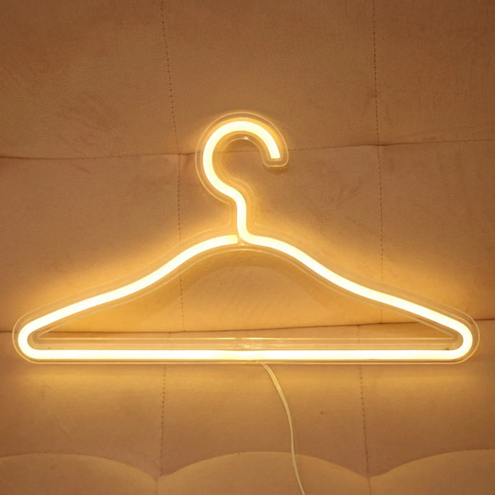 Lisslune | LumaHook – Stylish illuminated hangers for easy wardrobe navigation
