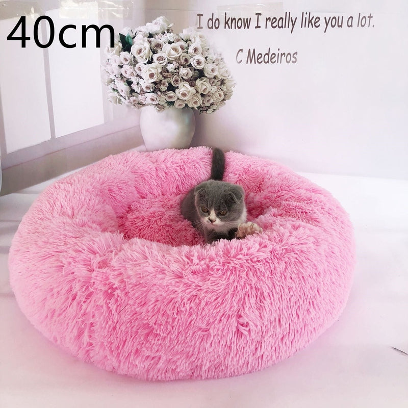 Lisslune | CozyNest | Winter Dog Bed | Luxe Comfort | Sustainable and Stylish