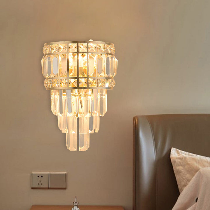 Lisslune | Minimalistic Stacked Wall Light 3-Light Clear K9 Crystal Wall Mounted Light in Gold