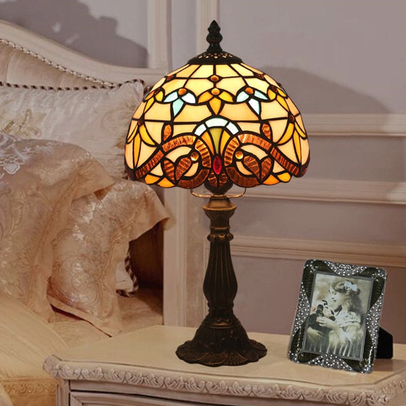 Lisslune | VintageGlow Tiffany-inspired table lamp