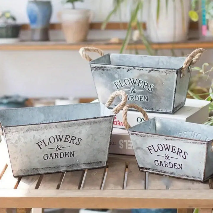 Lisslune | Decorative flower and garden container made of metal with hemp rope handles