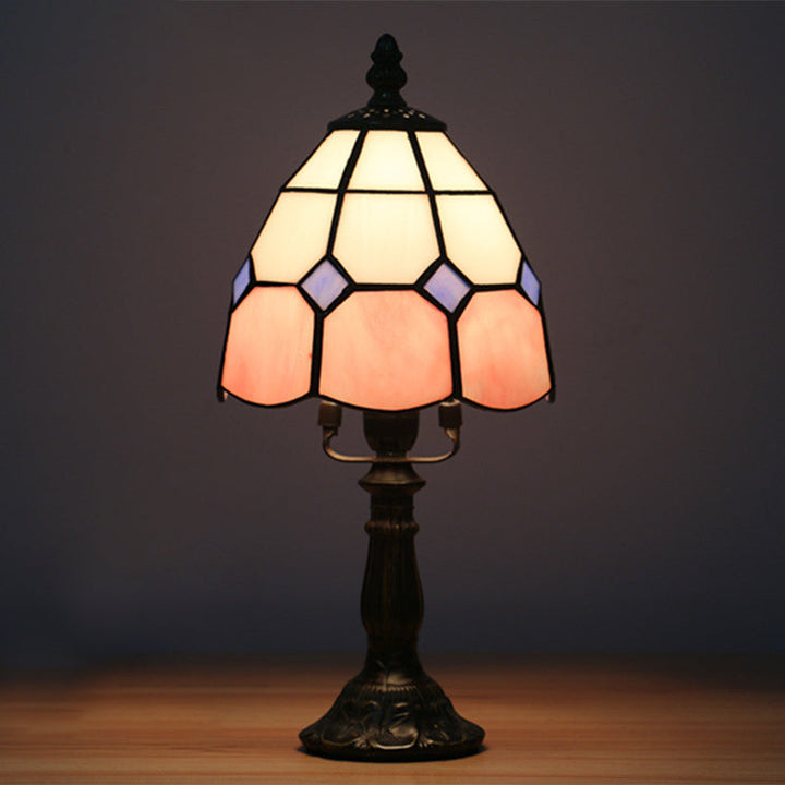 Lisslune | CrimsonGlow - Tiffany-style cut glass table lamp