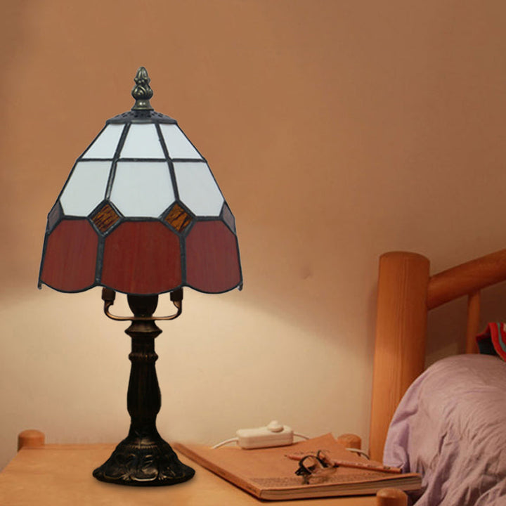 Lisslune | CrimsonGlow - Tiffany-style cut glass table lamp