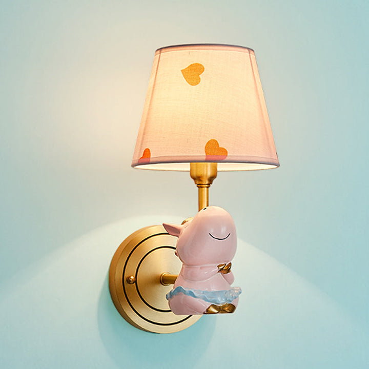 Skørter | Resin Horse Wall Lamp Cartoon 1-Head Gold Wall Lighting Fixture with Bucket Fabric Lampshade