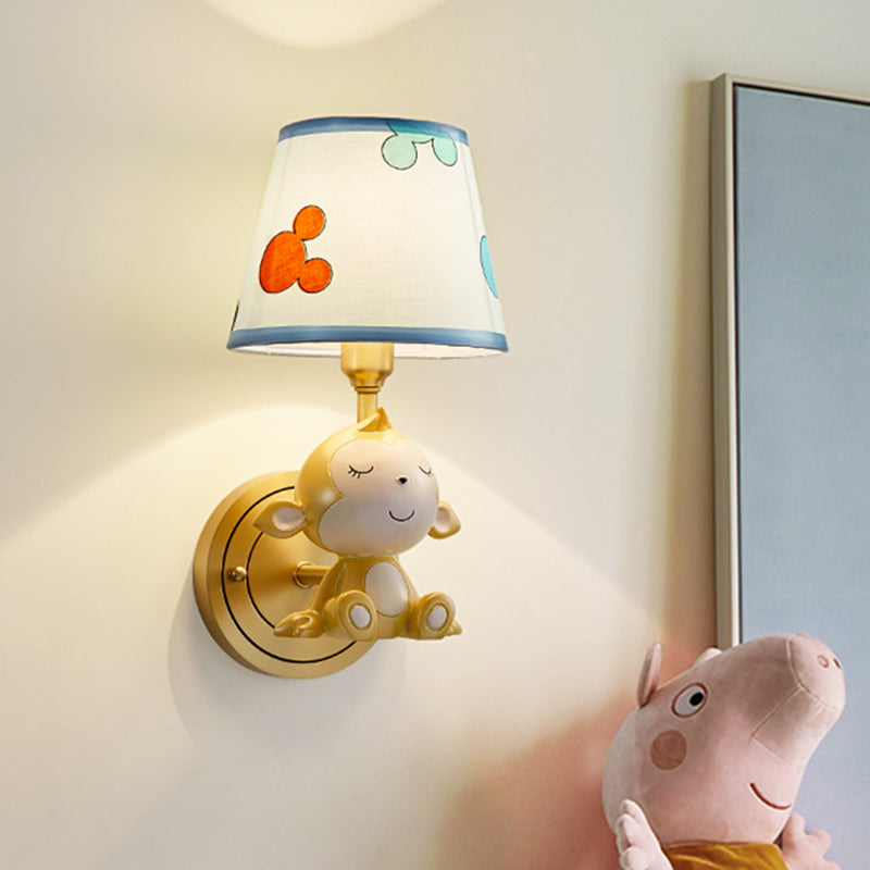 Skørter | Creative Monkey Resin Wall Lighting 1 Light Wall Lamp Light Fixture in Gold with Fabric Shade