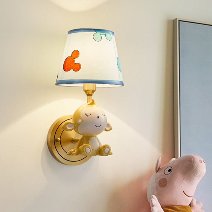Skørter | Creative Monkey Resin Wall Lighting 1 Light Wall Lamp Light Fixture in Gold with Fabric Shade