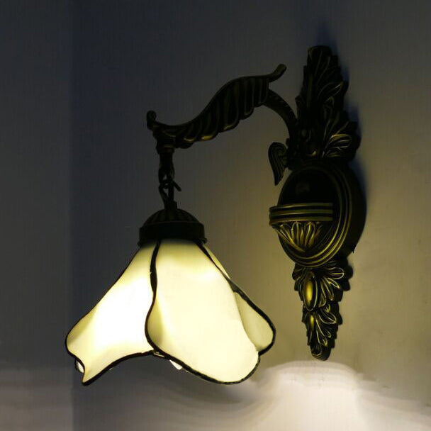 Lisslune | Clear/Pink/Light Blue/Dark Blue/Beige Petal Shade Wall Light Tiffany Style 1 Light Stained Glass Wall Lighting in Antique Brass