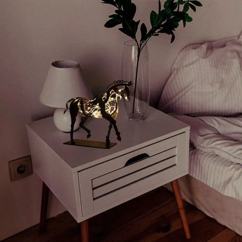 Lisslune | Horse Sculpture - AdonisMetal - Rustic Elegance - Timeless Decorative Piece