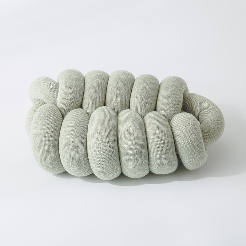Lisslune | Splendid Ellipse Knotted Plush Cushion