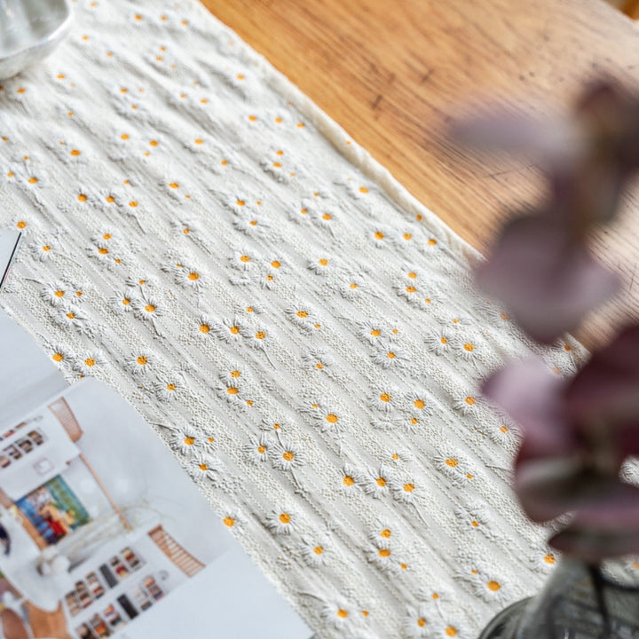 Lisslune | Playful Daisy Embroidered Boho Table Runner