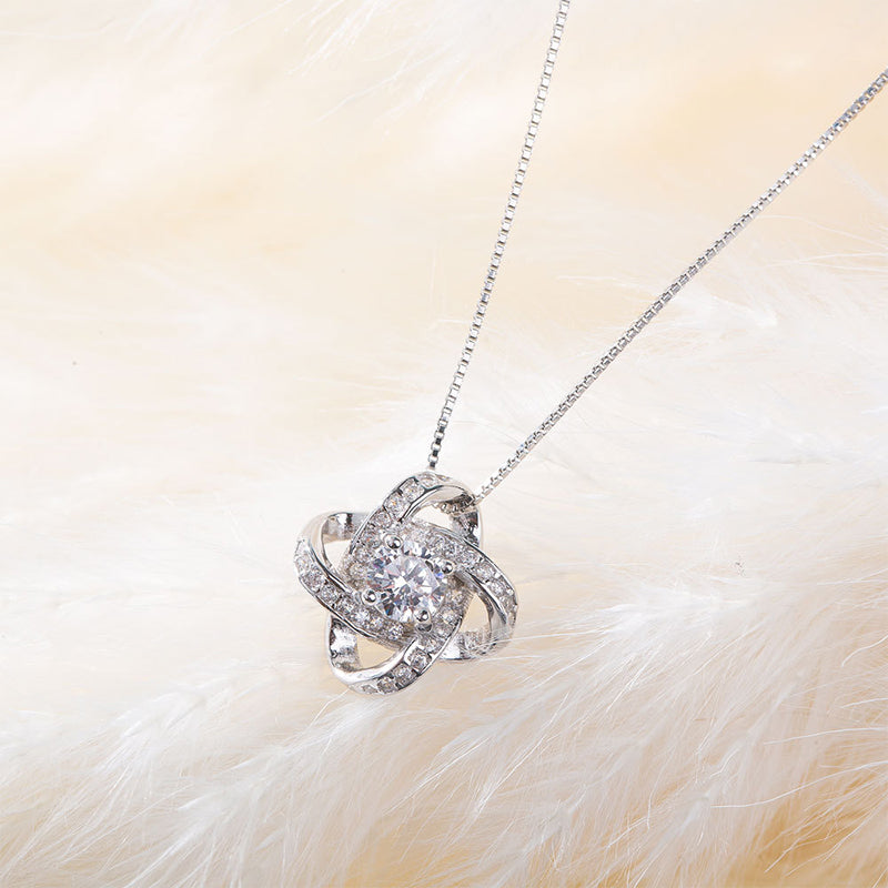 Lisslune | To my daughter dear knot necklace