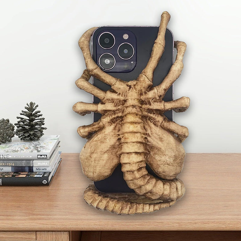 Lisslune | Specially shaped phone holder