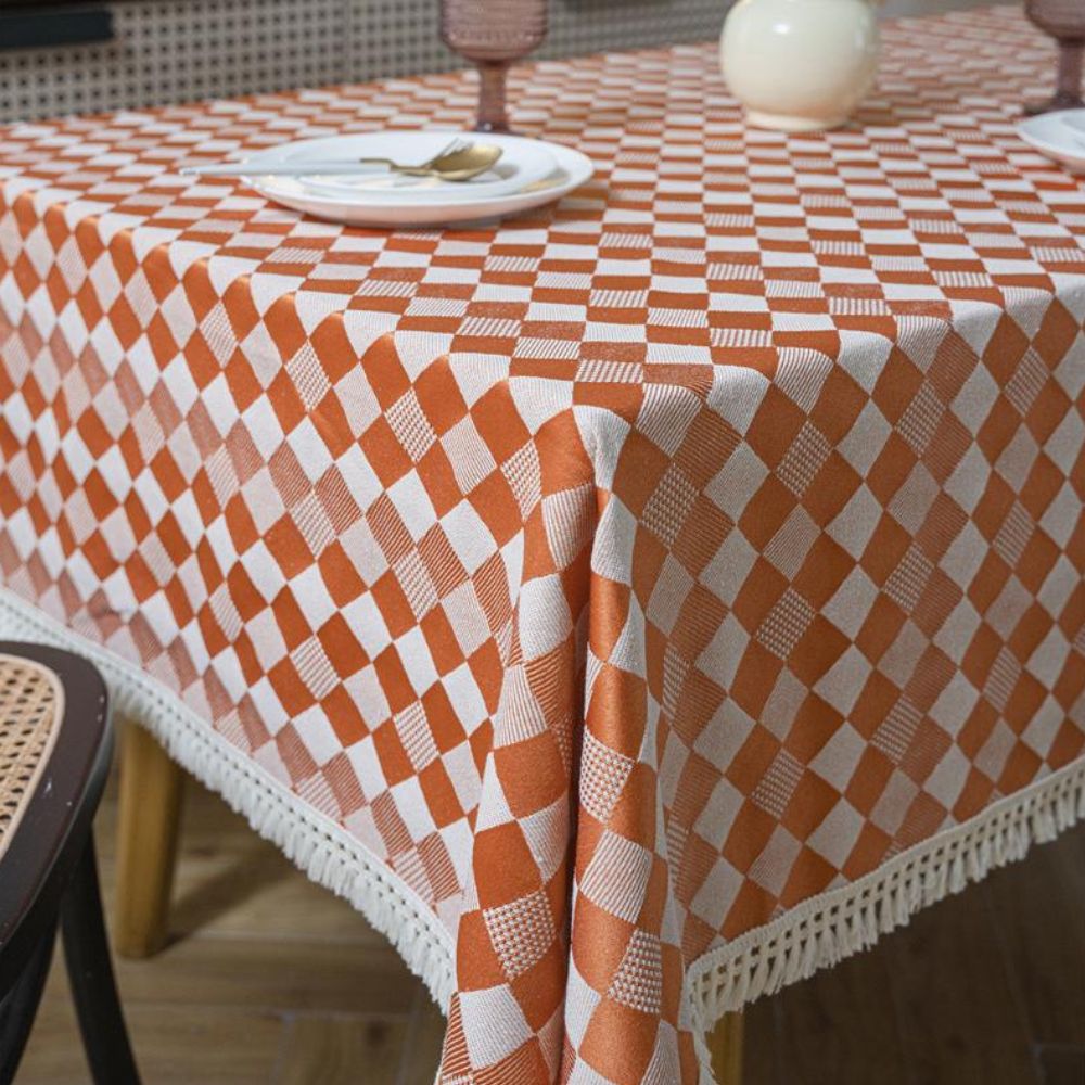 Lisslune | Heritage Checkered Tablecloth
