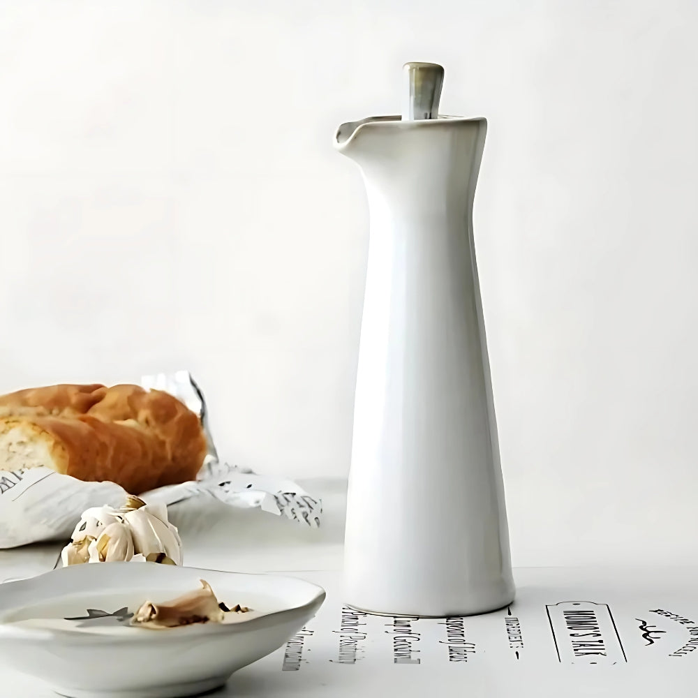 Lisslune | Japanese-Inspired Ceramic Condiment Bottle