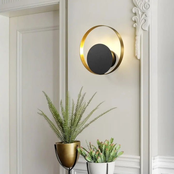 Lisslune | HaloBright - Elegant Wall Lamp
